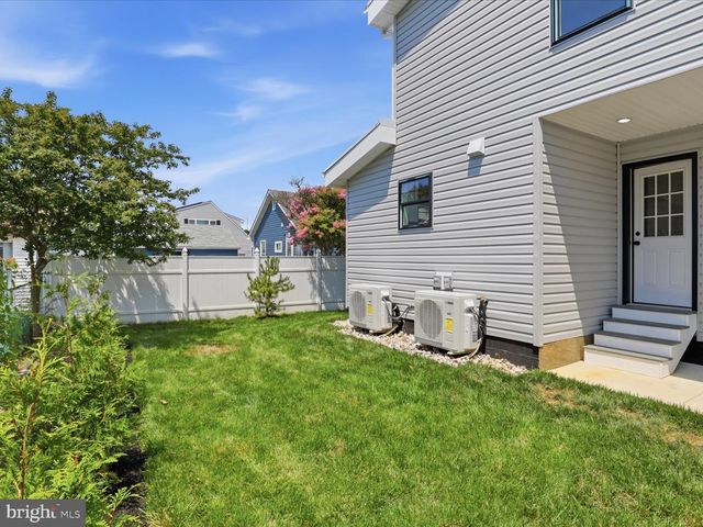 1425 HALLIE ST SW, Edgewater, MD 21037