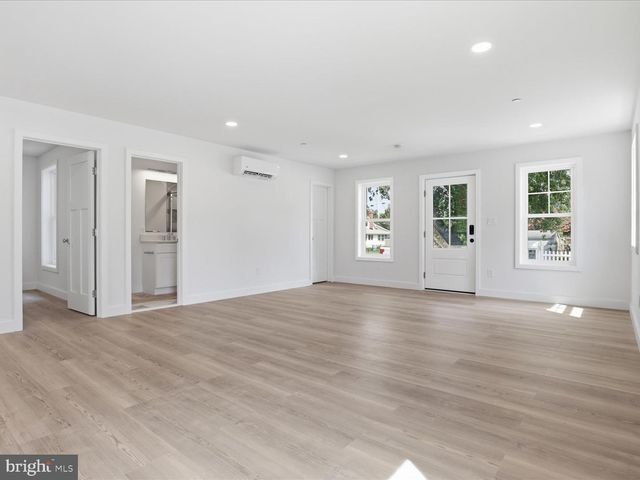1425 HALLIE ST SW, Edgewater, MD 21037