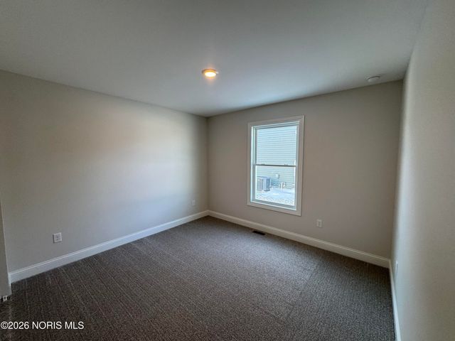 1314 Limerick Lane, Waterville, OH 43566