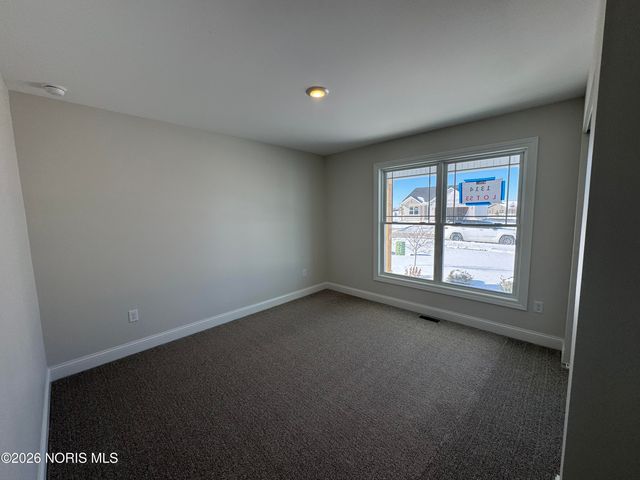 1314 Limerick Lane, Waterville, OH 43566