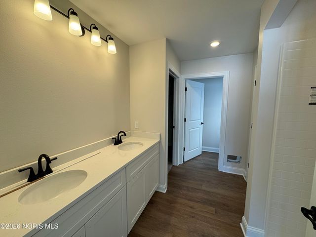 1314 Limerick Lane, Waterville, OH 43566