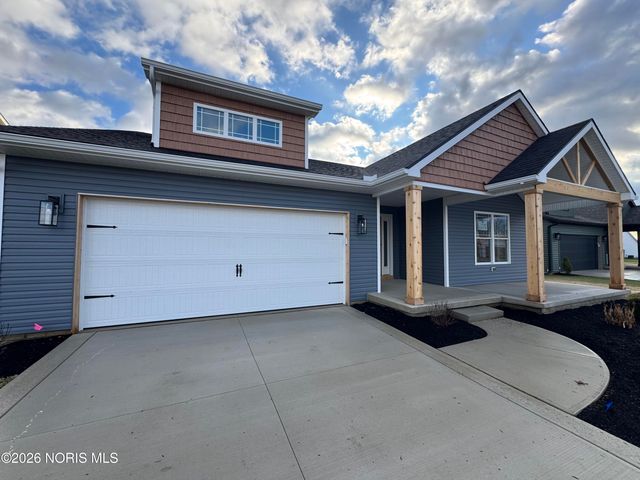 1314 Limerick Lane, Waterville, OH 43566