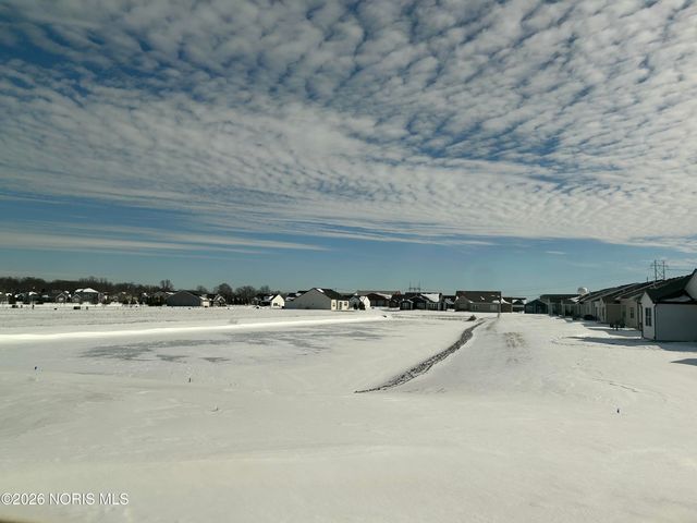 1314 Limerick Lane, Waterville, OH 43566