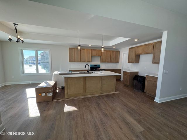 1314 Limerick Lane, Waterville, OH 43566