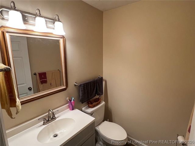 684 N Wilkinson Drive, St Pauls, NC 28384