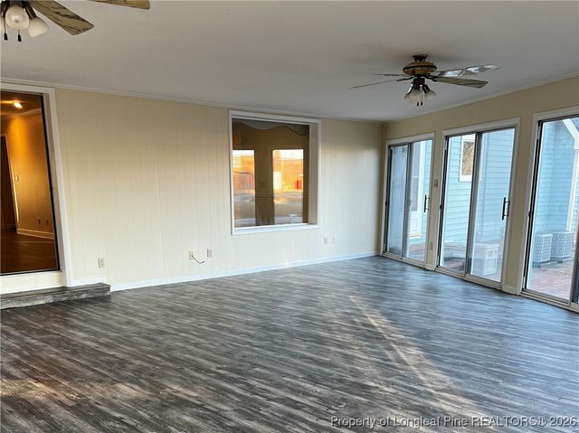 684 N Wilkinson Drive, St Pauls, NC 28384