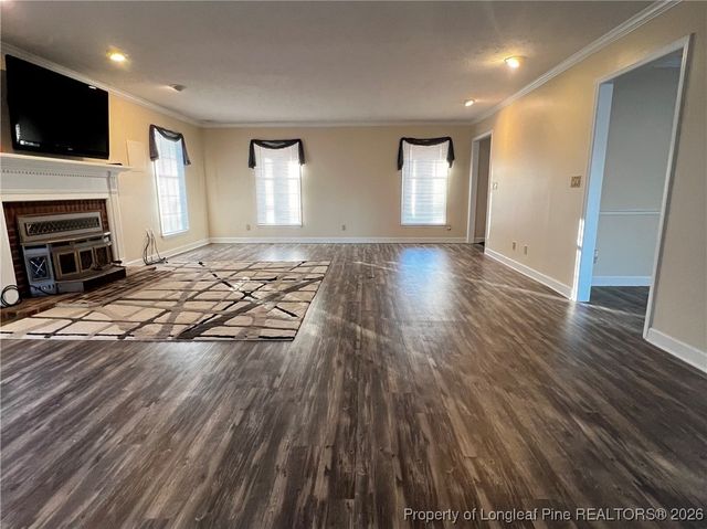 684 N Wilkinson Drive, St Pauls, NC 28384