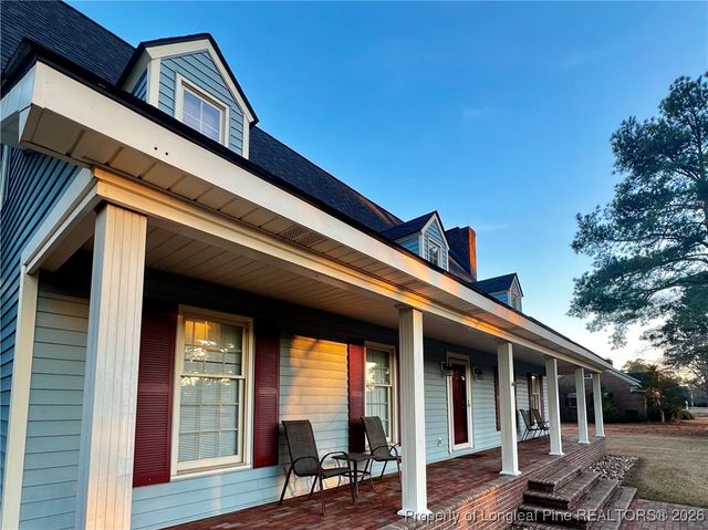 684 N Wilkinson Drive, St Pauls, NC 28384