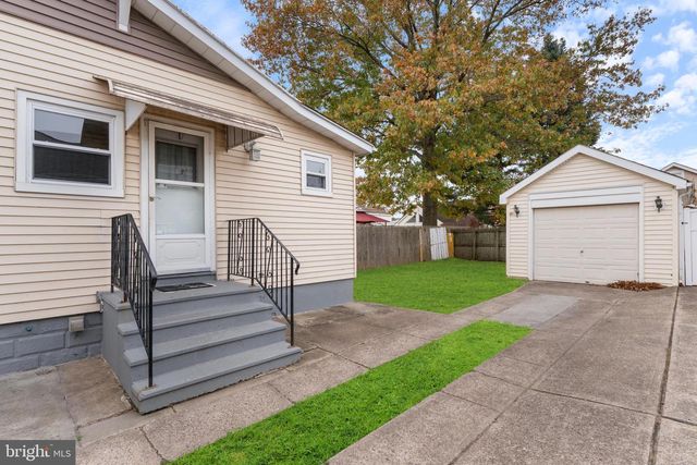 69 REED AVE, Hamilton, NJ 08610