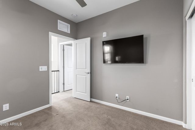 3935 E ROUGH RIDER Road 1350, Phoenix, AZ 85050