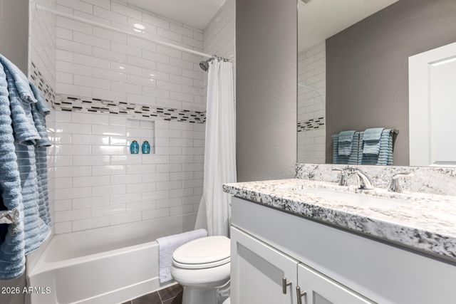 3935 E ROUGH RIDER Road 1350, Phoenix, AZ 85050