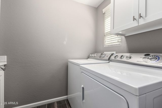 3935 E ROUGH RIDER Road 1350, Phoenix, AZ 85050