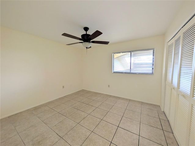 2515 BAYSHORE GARDENS PARKWAY 15, Bradenton, FL 34207