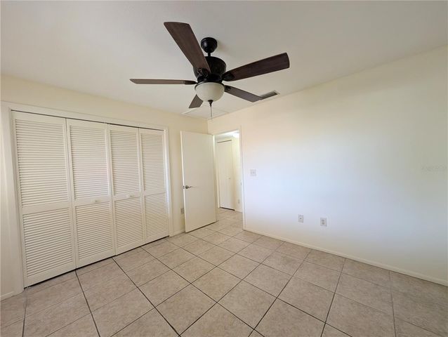 2515 BAYSHORE GARDENS PARKWAY 15, Bradenton, FL 34207