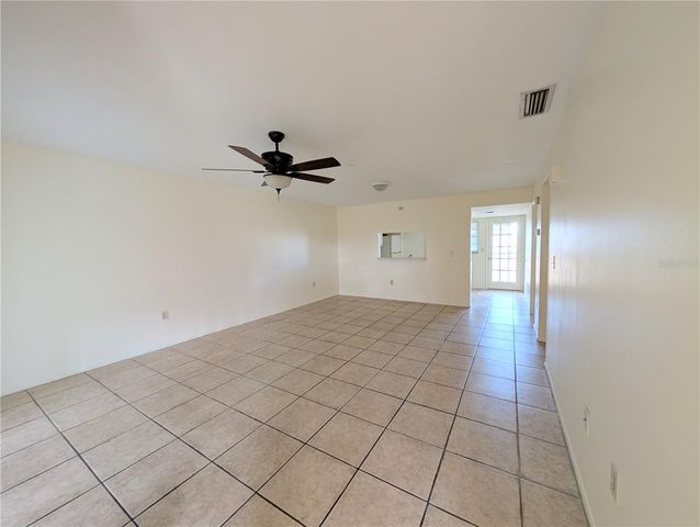 2515 BAYSHORE GARDENS PARKWAY 15, Bradenton, FL 34207