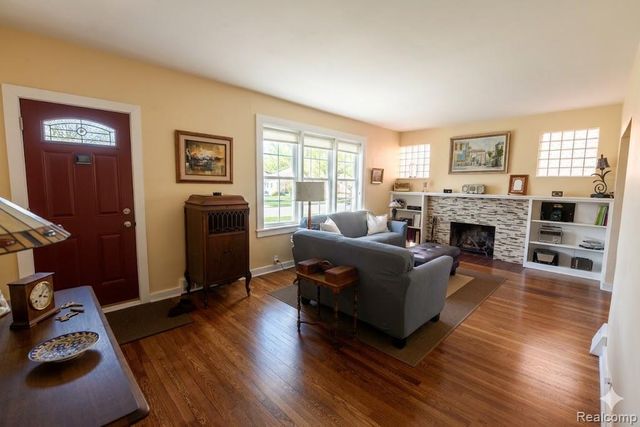 516 Withington Street, Ferndale, MI 48220