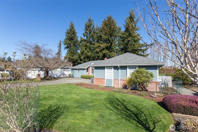 170 Hurricane Ridge Drive, Sequim, WA 98382