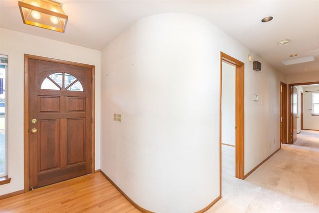 170 Hurricane Ridge Drive, Sequim, WA 98382