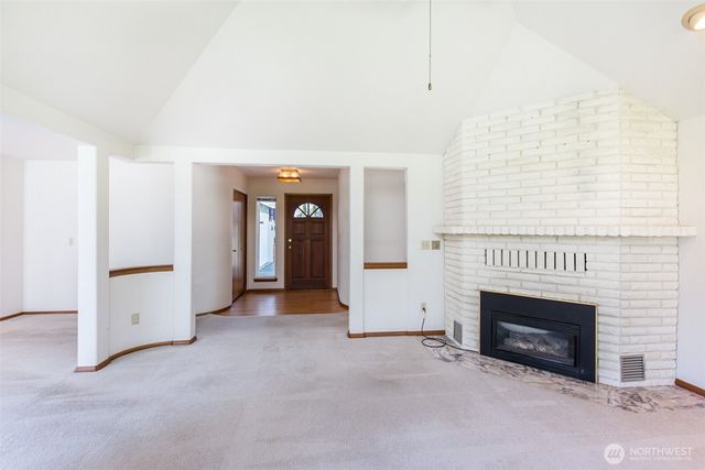 170 Hurricane Ridge Drive, Sequim, WA 98382