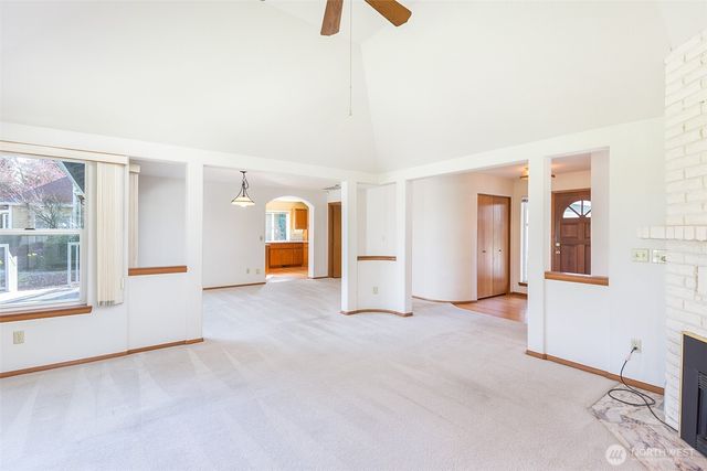 170 Hurricane Ridge Drive, Sequim, WA 98382