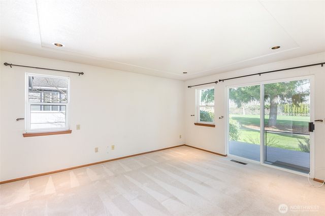 170 Hurricane Ridge Drive, Sequim, WA 98382