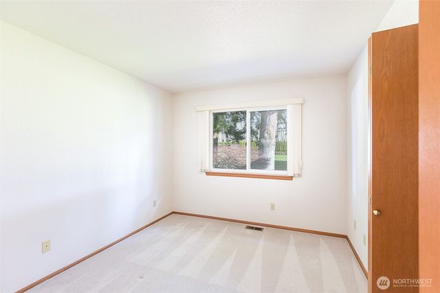 170 Hurricane Ridge Drive, Sequim, WA 98382