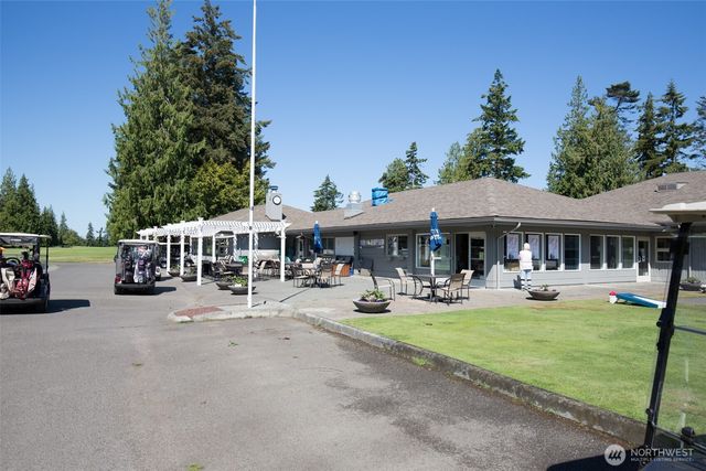 170 Hurricane Ridge Drive, Sequim, WA 98382