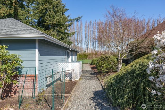 170 Hurricane Ridge Drive, Sequim, WA 98382