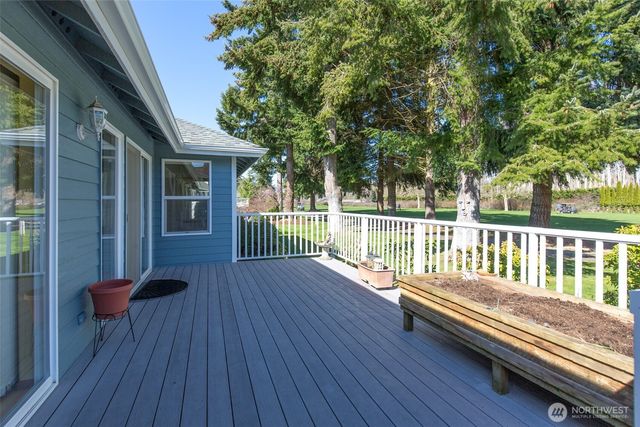 170 Hurricane Ridge Drive, Sequim, WA 98382