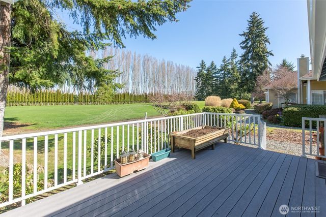 170 Hurricane Ridge Drive, Sequim, WA 98382