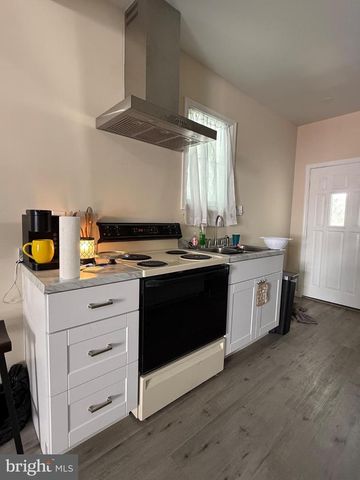 713 SCOTT, Kulpmont, PA 17834
