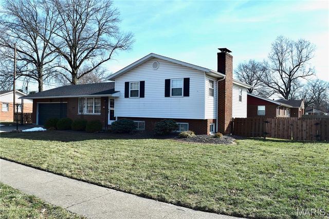 3124 Princeton Drive, Granite City, IL 62040