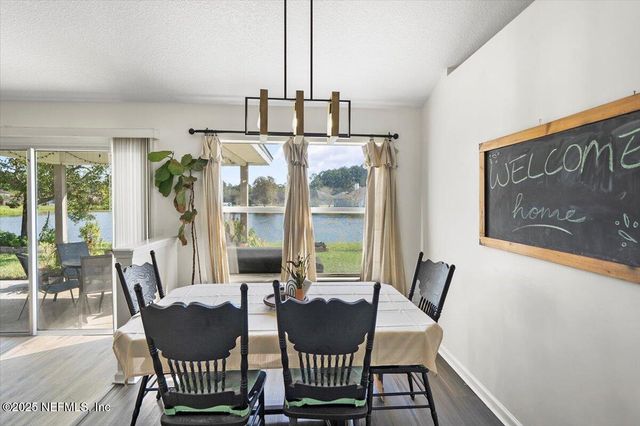 3787 JULIET LEIA Circle W, Jacksonville, FL 32218