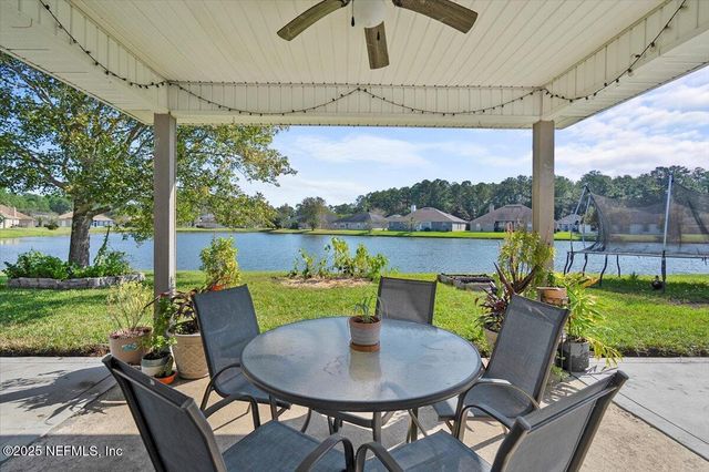 3787 JULIET LEIA Circle W, Jacksonville, FL 32218