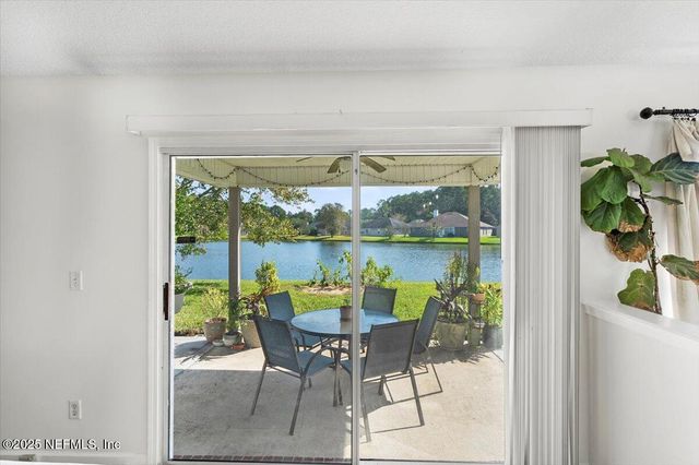 3787 JULIET LEIA Circle W, Jacksonville, FL 32218