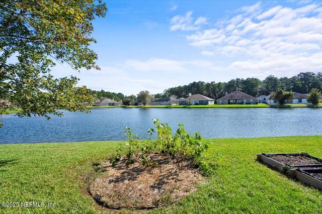 3787 JULIET LEIA Circle W, Jacksonville, FL 32218