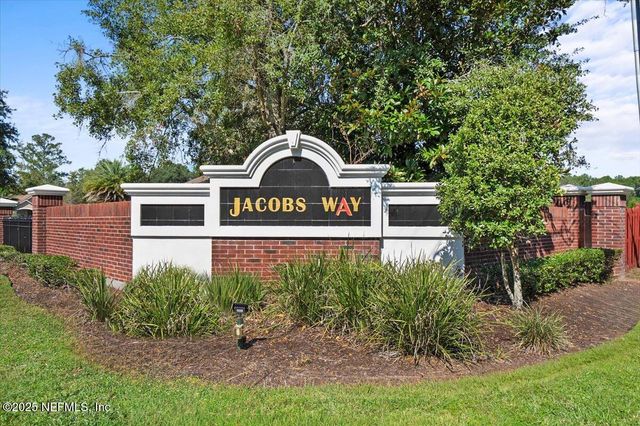 3787 JULIET LEIA Circle W, Jacksonville, FL 32218