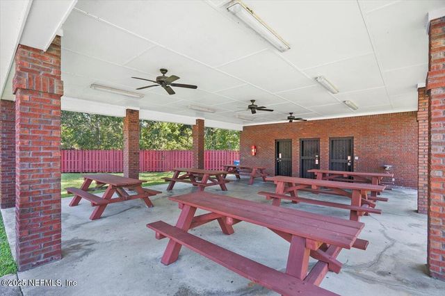 3787 JULIET LEIA Circle W, Jacksonville, FL 32218
