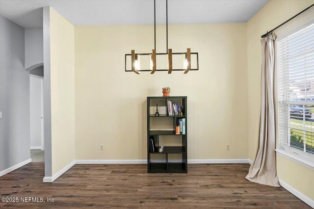 3787 JULIET LEIA Circle W, Jacksonville, FL 32218