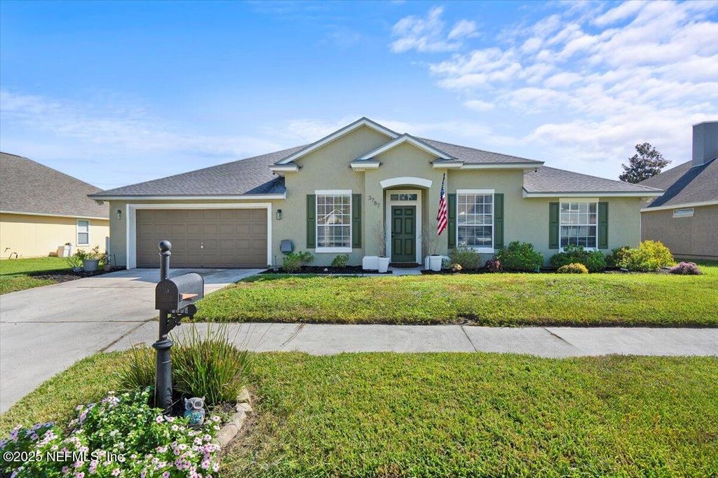 3787 JULIET LEIA Circle W, Jacksonville, FL 32218