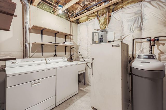 3953 124th Avenue NW, Coon Rapids, MN 55433