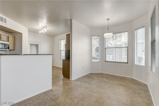 9975 Peace Way 1034, Las Vegas, NV 89147