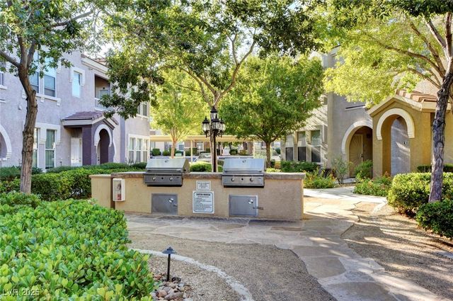 9975 Peace Way 1034, Las Vegas, NV 89147