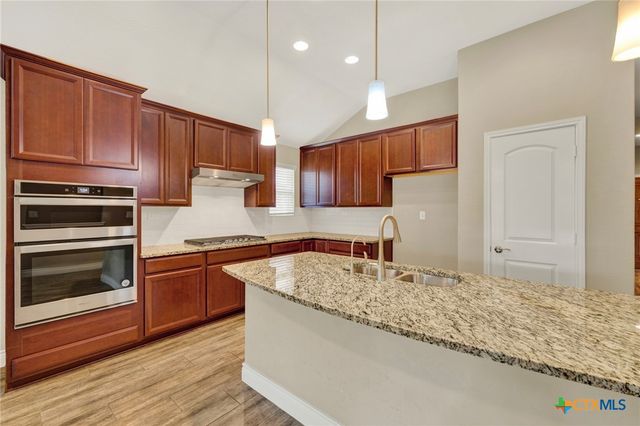 2266 Kiskadee Drive, New Braunfels, TX 78132