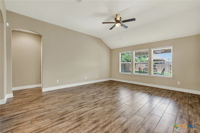 2266 Kiskadee Drive, New Braunfels, TX 78132