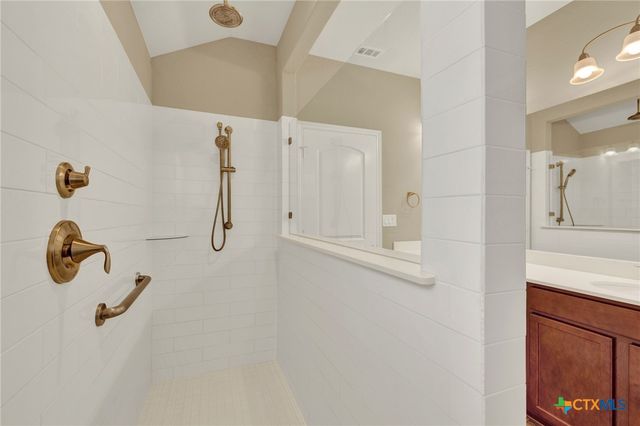2266 Kiskadee Drive, New Braunfels, TX 78132