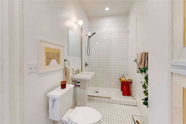 225 Weybosset Street 12, Providence, RI 02903