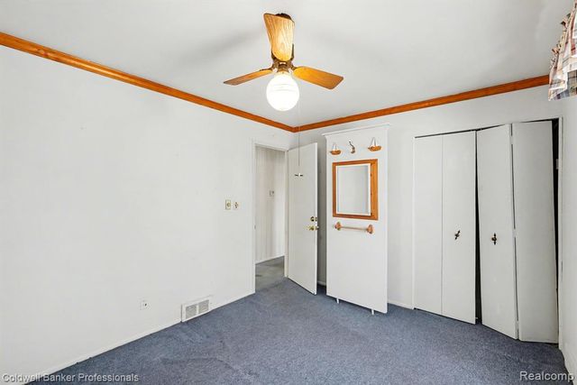 30205 Boewe Drive, Warren, MI 48092