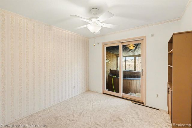 30205 Boewe Drive, Warren, MI 48092