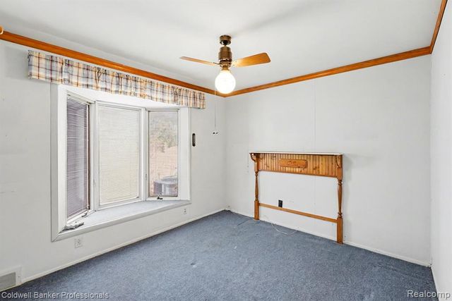 30205 Boewe Drive, Warren, MI 48092